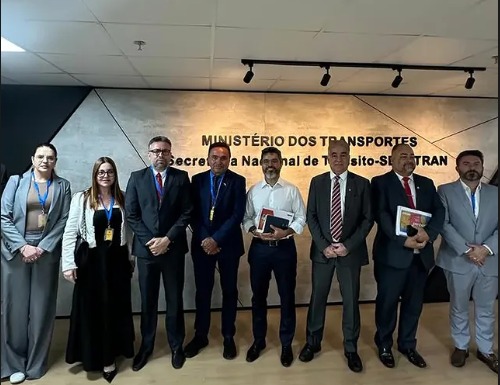 Sindicatos das Autoescolas e FENEAUTO apresentam proposta ao Governo Federal sobre minuta de resolução